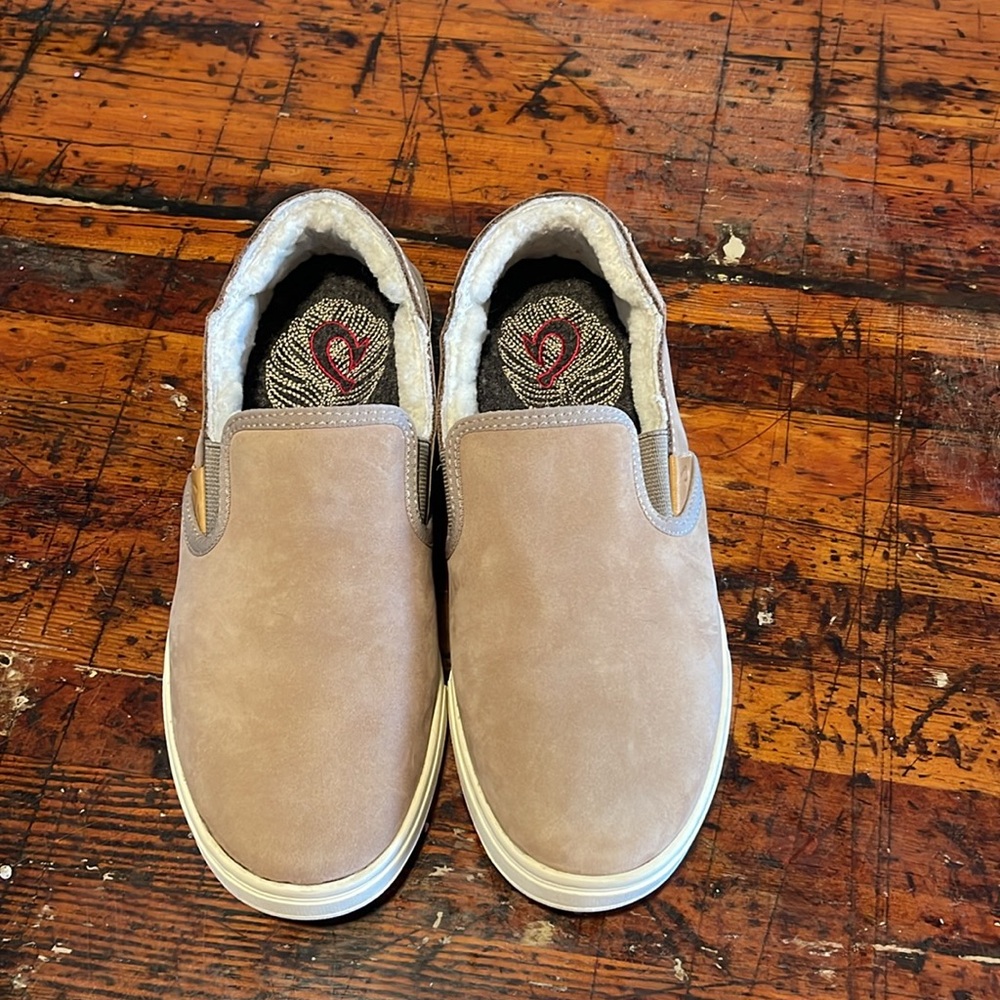 Olukai like new Pehuea heu street shoe - Picture 3 of 8